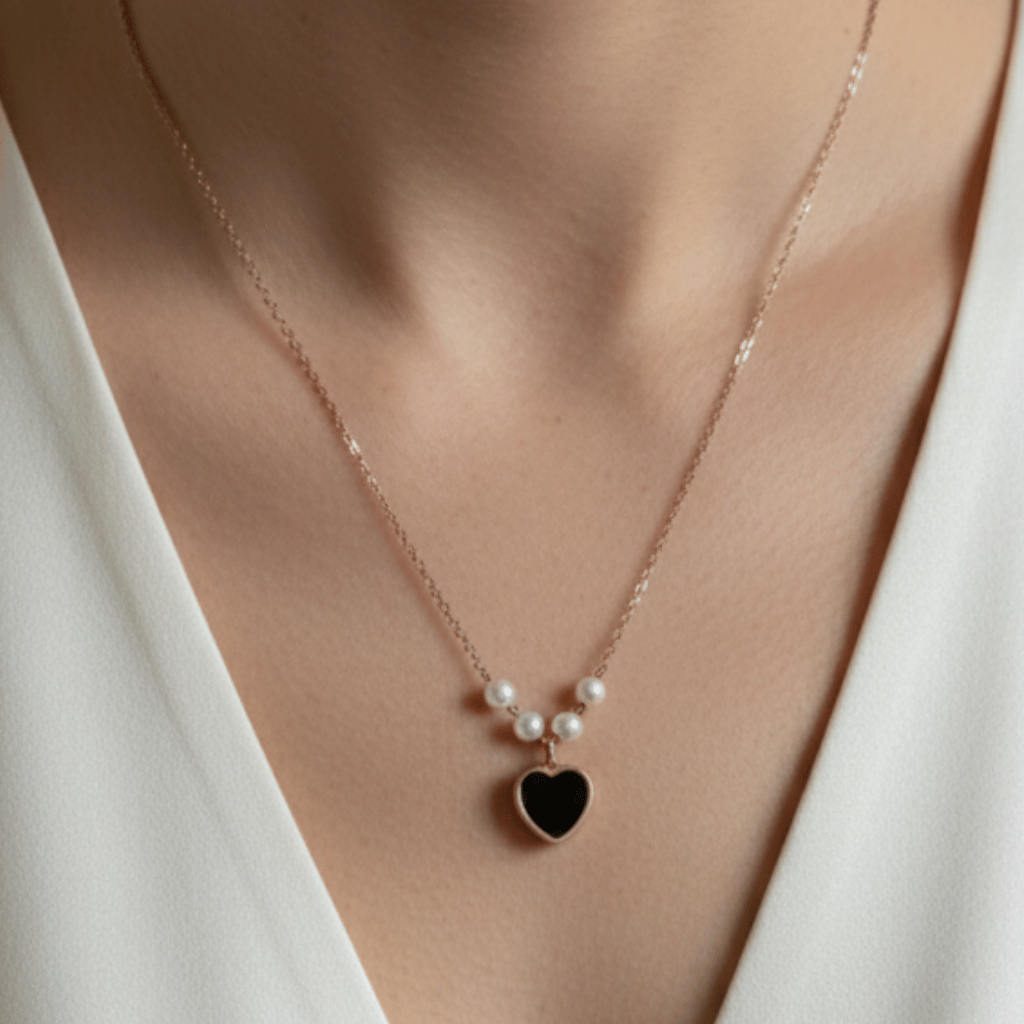 Black Heart Pearl Necklace