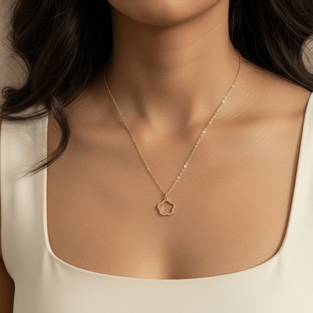 Floral Outline Necklace