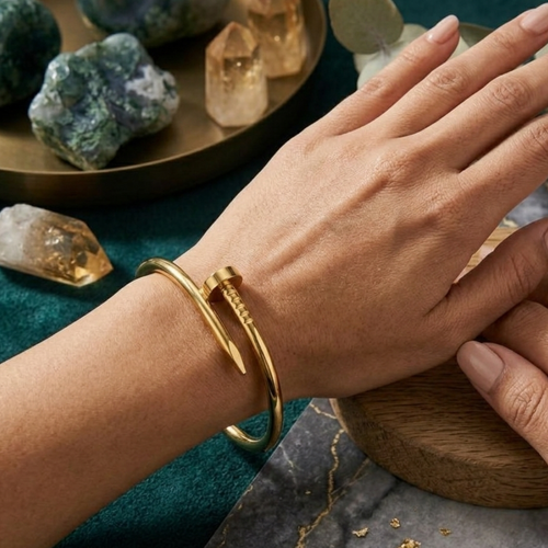 Nail Gold kada