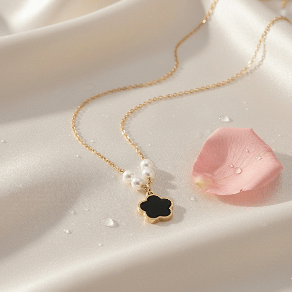 Anti Tarnish Black Flower Pearl Pendant Necklace