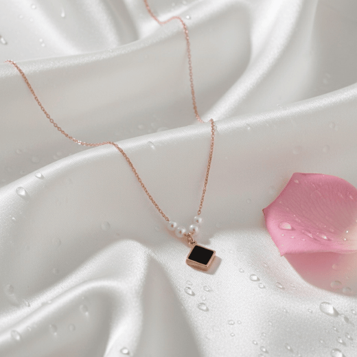 Anti Tarnish Black Diamond Pearls Necklace