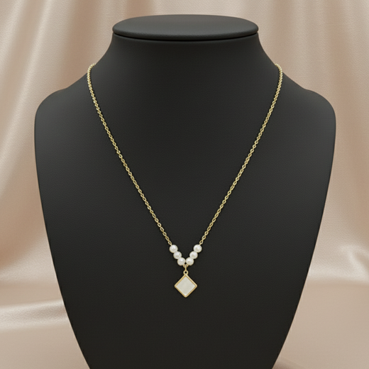 Anti Tarnish Pearl & Diamond Pendant Necklace